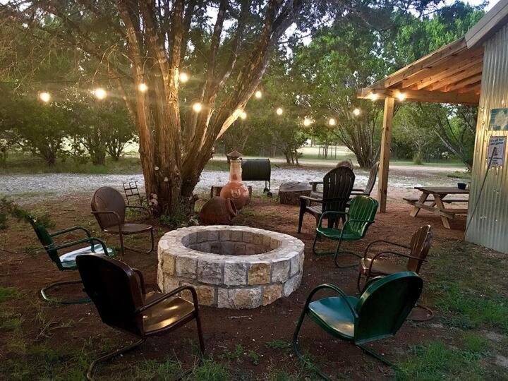 #3 Wrangler~Bandera Tin Star~Bandera, Tx.公寓 外观 照片